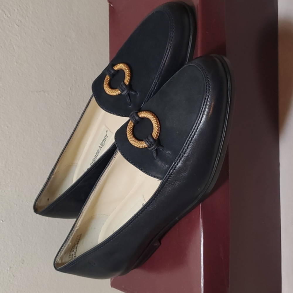 Etienne Aigner Margaret Low-Heel Loafers - Navy Size 5.5